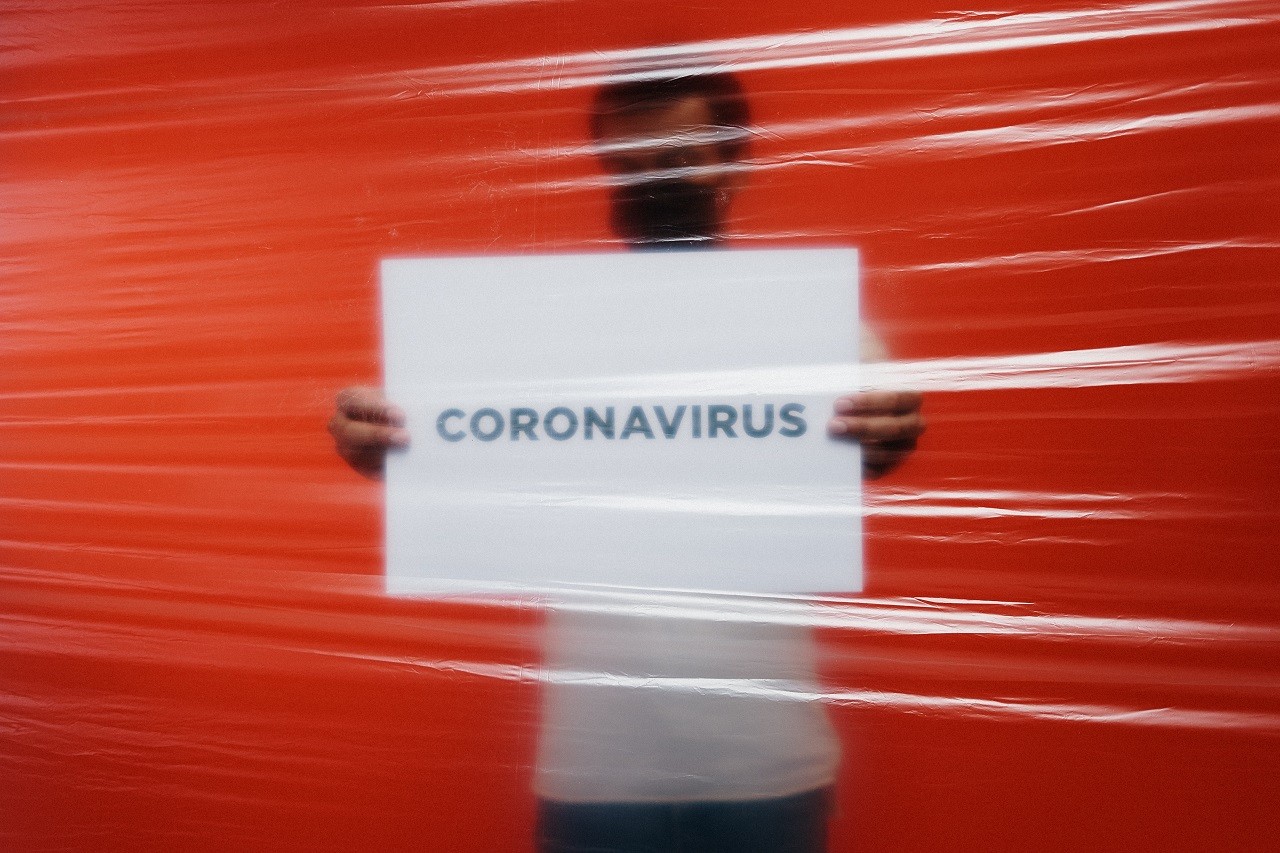 koronawirus objawy